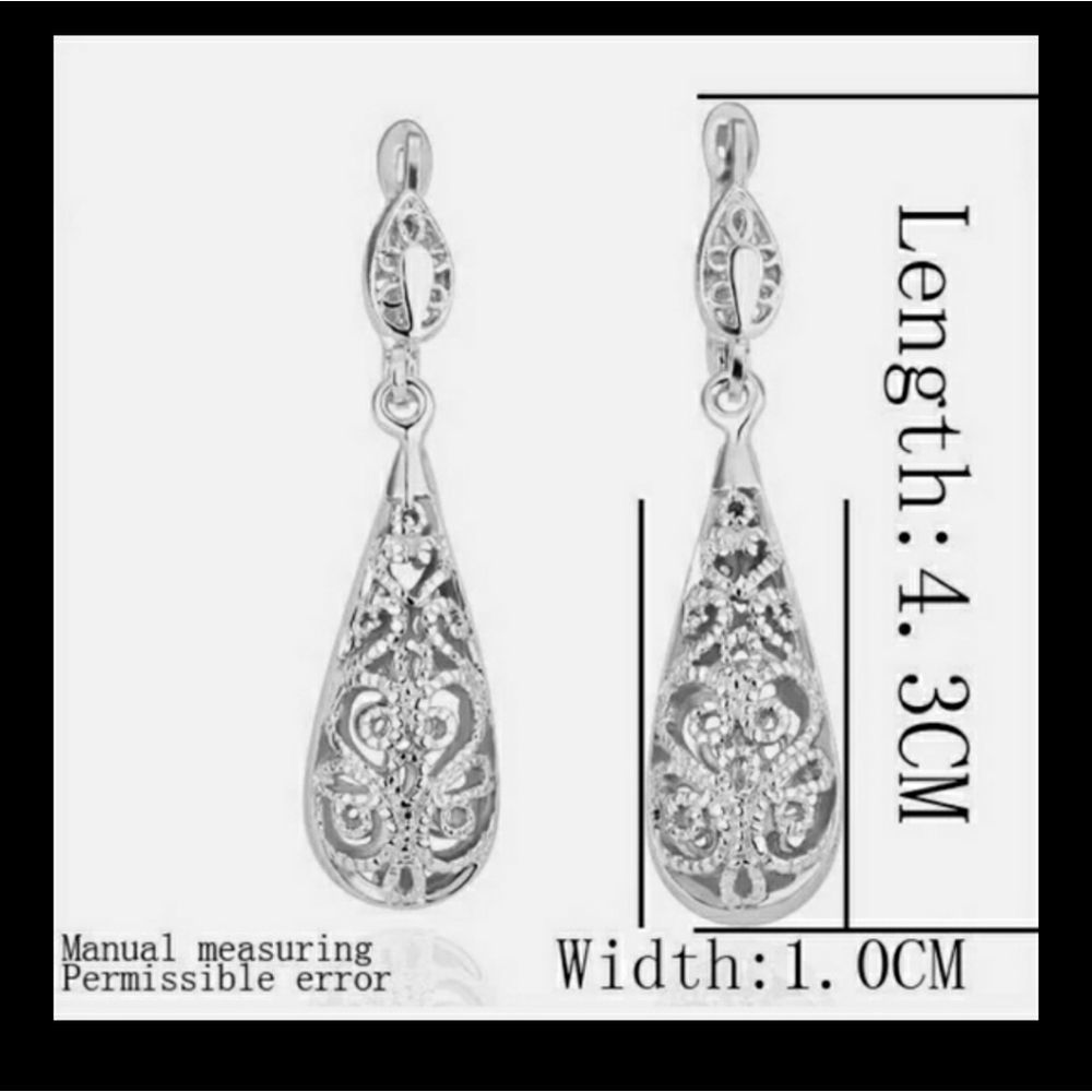 18k White Gold Vintage Earrings - Picture 5 of 5